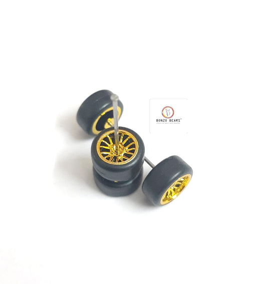 Rubber Tyre - 10mm Gold Rim Multi Spoke, 28mm Axle Cv3