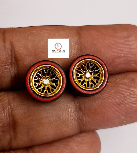 Rubber Tyre - 10mm Gold Rim Y Multi Spoke/Red Line, 28mm Axle Cv3