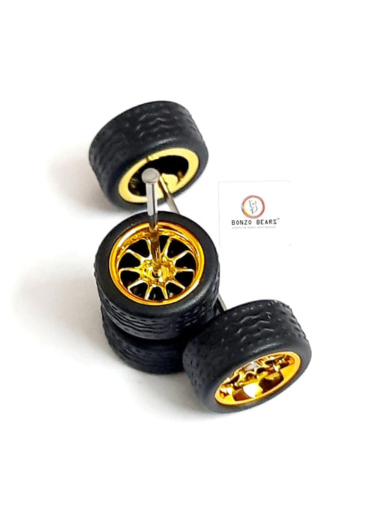 Rubber Tyre - 10mm Gold Rim Multispoke - 28mm Axle, Cv6