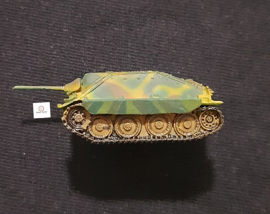 Jagdpanzer 38(t) Hetzer _ German 1/144 Takara World Tank Museum