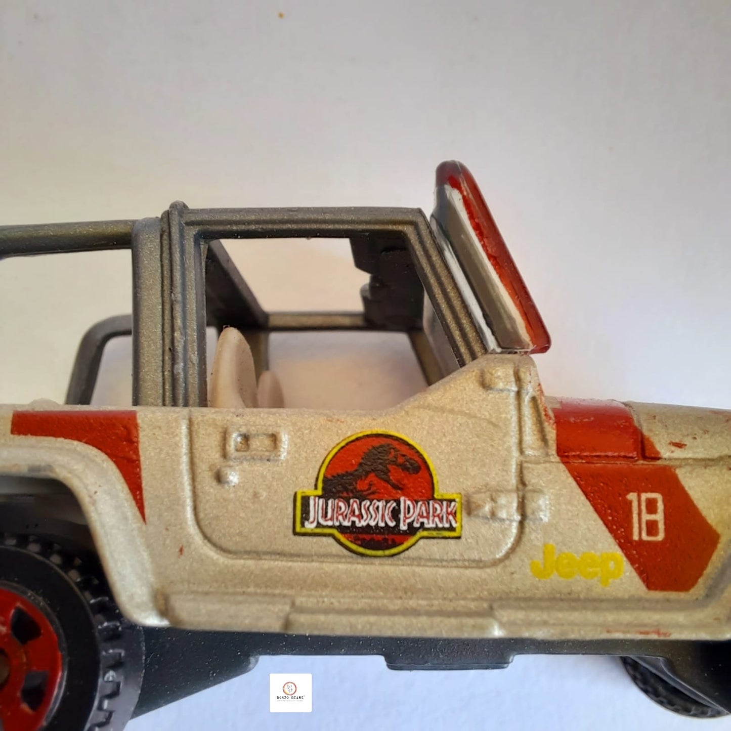 Jeep Wrangler - Matchbox (With Jurassic Park JP logo)