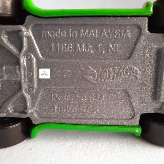 Porsche 934 Turbo RSR - Hot Wheels (Green) - Loose