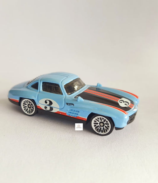 Mercedes-Benz 300 SL - Hotwheels (Loose)- Mystry car series (Rare)
