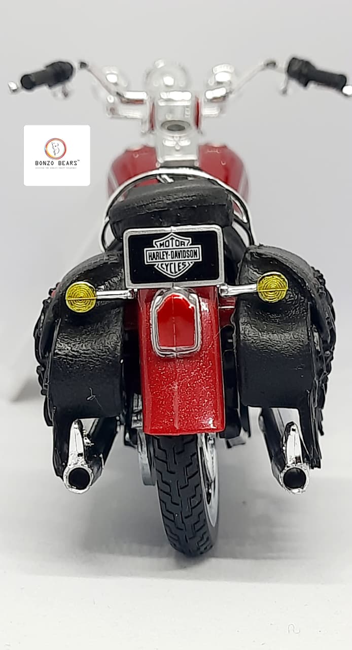 1:18 1999 Harley-Davidson FLSTS Heritage Softail Springer - Series 42 - Maisto | Bonzo Bears