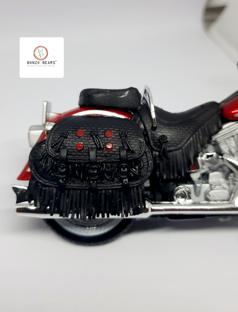 1:18 1999 Harley-Davidson FLSTS Heritage Softail Springer - Series 42 - Maisto | Bonzo Bears