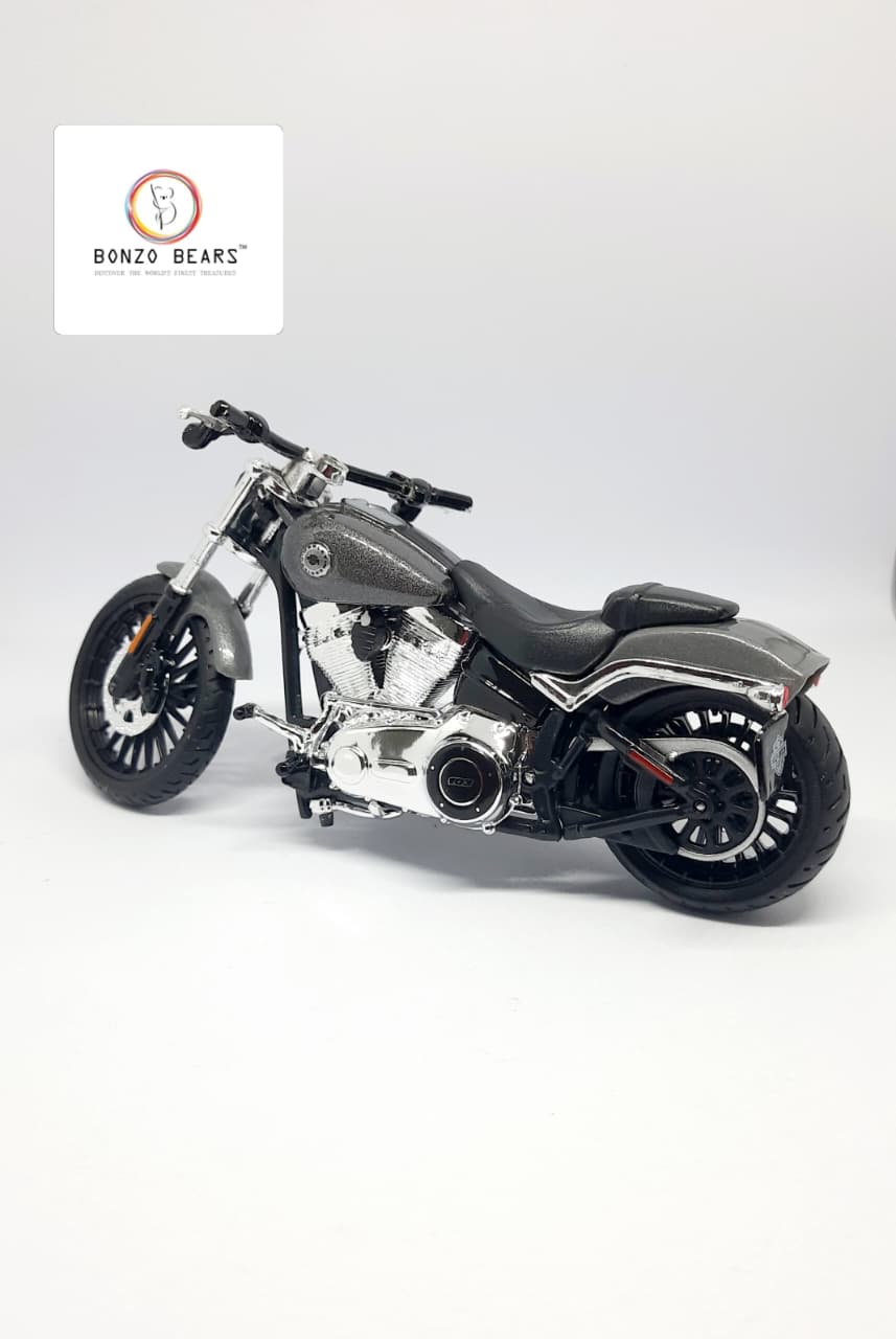1:18 Harley-Davidson 2016 Breakout Series 40  - Maisto | Bonzo Bears