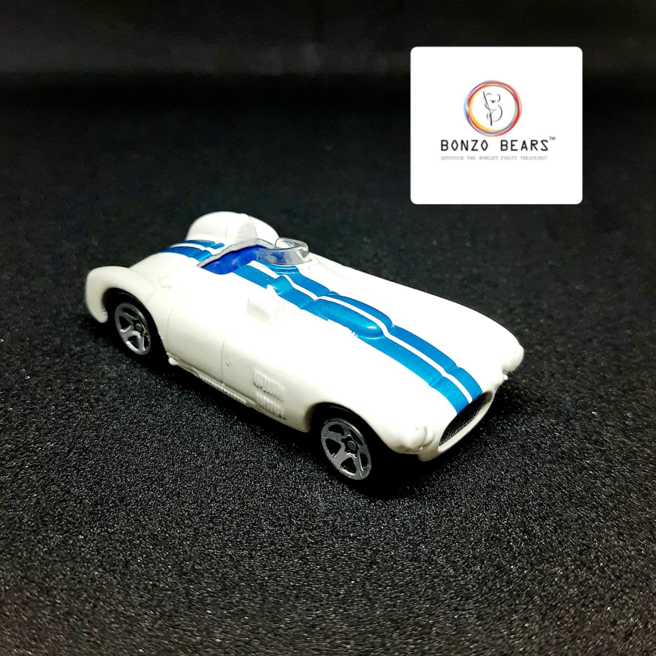 CUNNINGHAM C4R - 1:64- 2001 HOT WHEELS FIRST EDITIONS( Loose)| Bonzo Bears