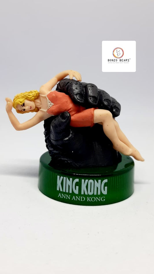 Excluive Limited Edition-Highly detailed  - King Kong - Ann and Kong Bottle Cap Collection|  Kaiyodo & Universal Studios Collab | Bonzo Bears