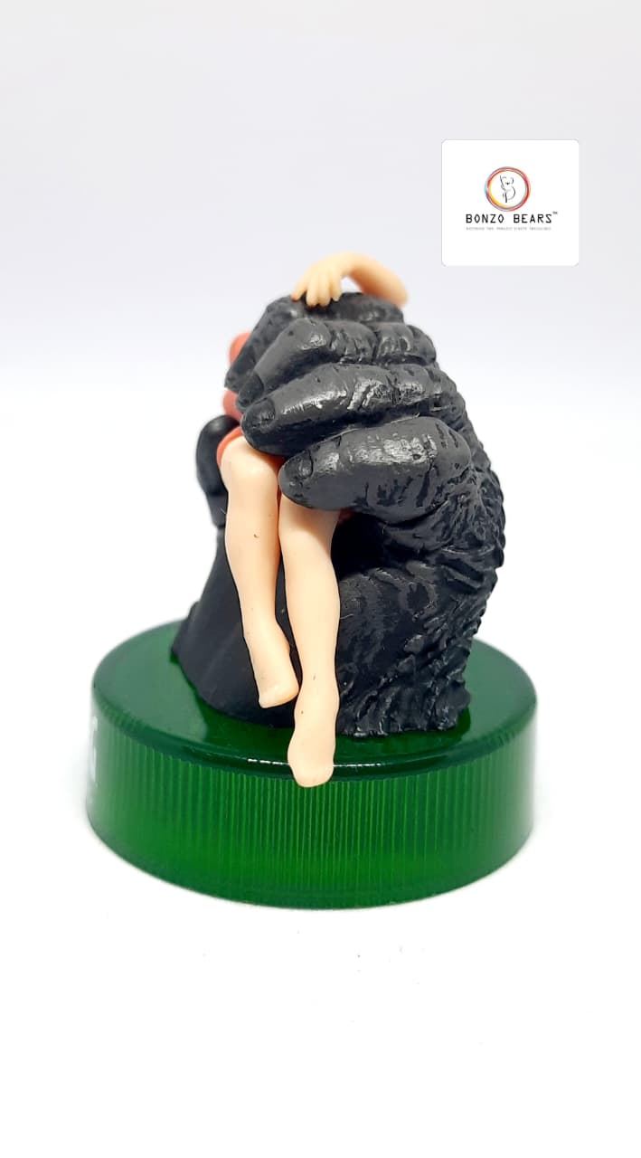 Excluive Limited Edition-Highly detailed  - King Kong - Ann and Kong Bottle Cap Collection|  Kaiyodo & Universal Studios Collab | Bonzo Bears