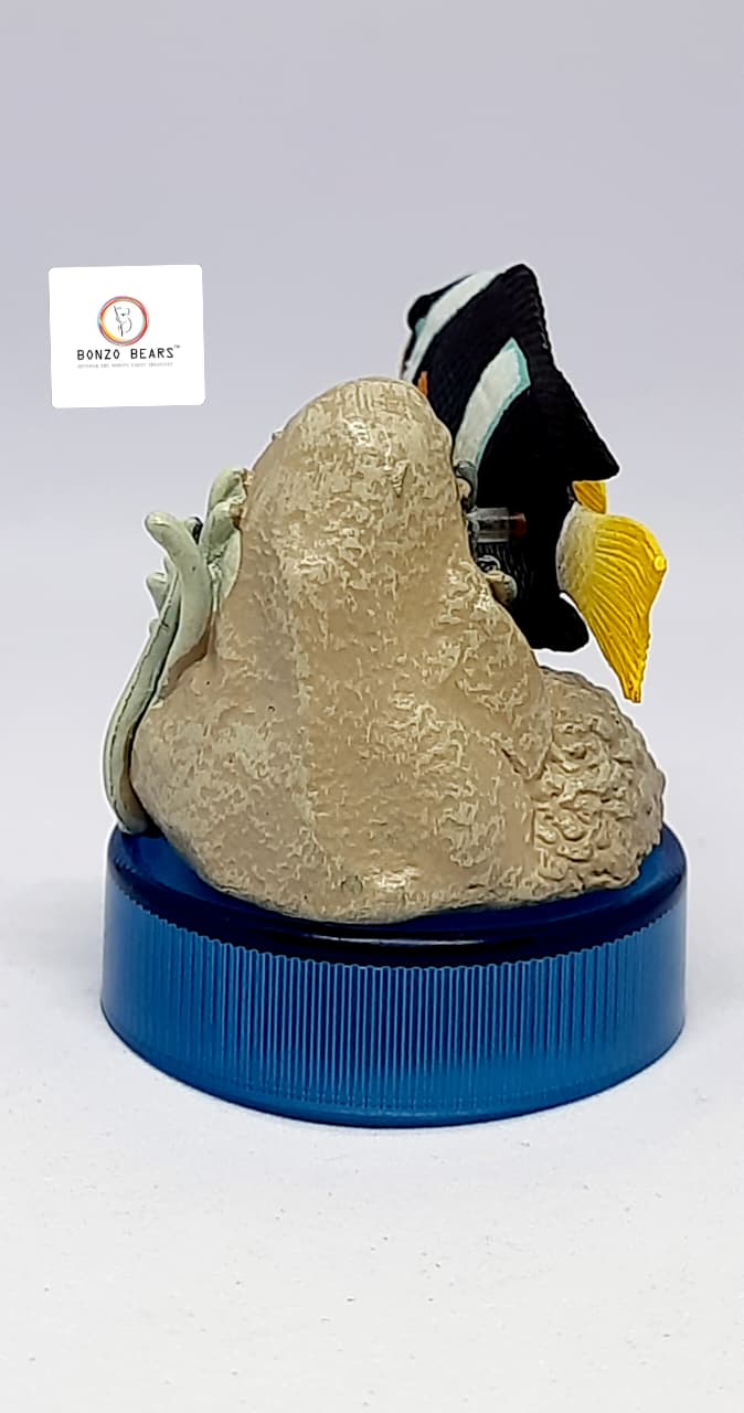 Aquatales Enoshima Aquarium Clark’s Anemone Fish Bottle Cap Collection - Kaiyodo | Bonzo Bears