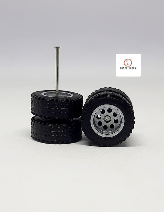 4X4 Suv Rubber Tire - 13mm , 8 Hole  Silver color Rim 28mm Axle