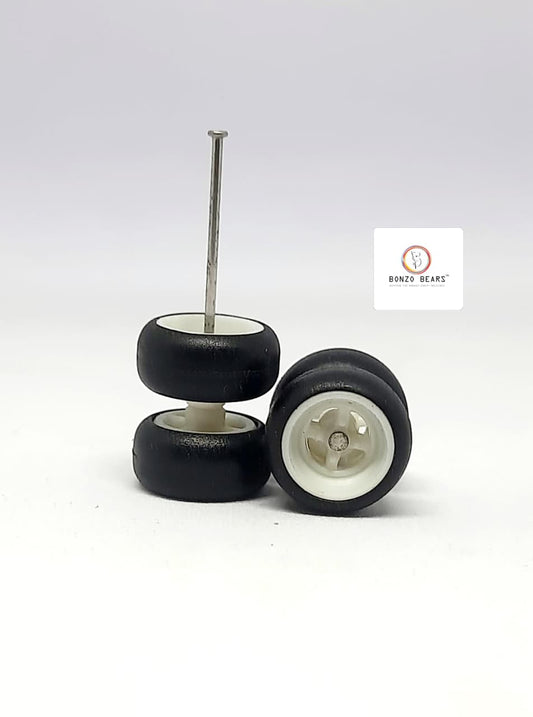 10mm Dia - 4 Spoke White Rim Tyres