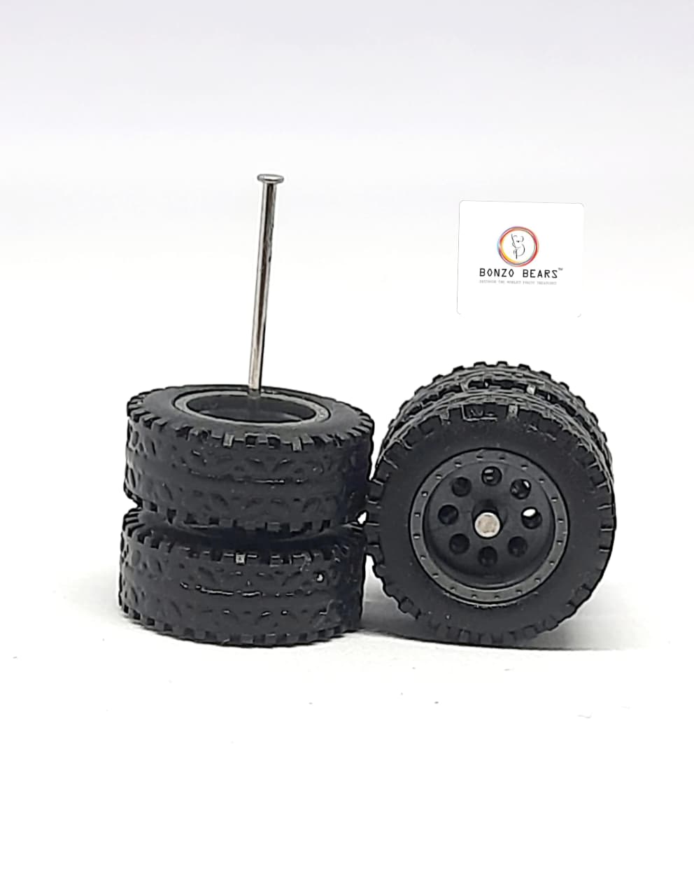 4X4 Suv Rubber Tire - 13mm , 8 Hole  Ash color Rim 28mm Axle