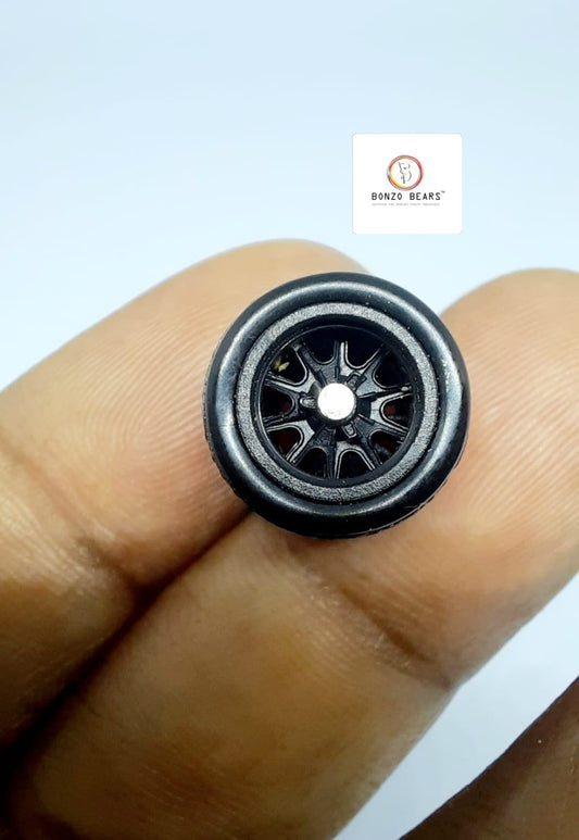 Rubber Tire - 10mm , Multi spoked Black Rim 28mm Axle