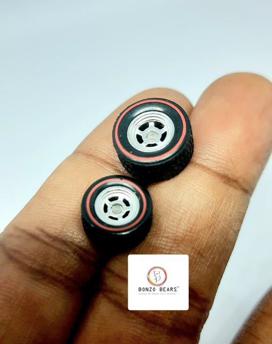 Rubber Tire -12mm + 10mm , Red lined  chrome Rim 22mm Axle