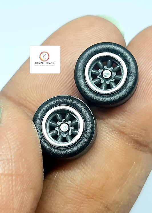 Rubber Tire - 10mm , Chrome Ringed Multi spoked grey Rim- 28mm Axle