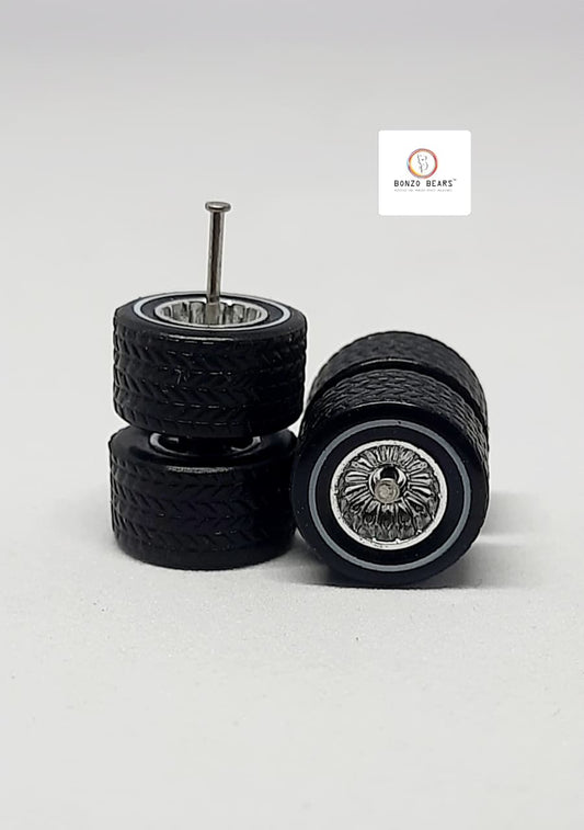 10 mm Dia Silver Chrome with Grey Line - Rubber Tyre