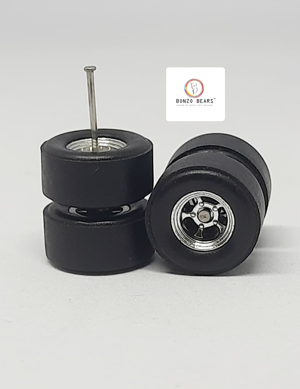 Rubber Tire - 12 mm , Chrome Rim - 5 Spoked