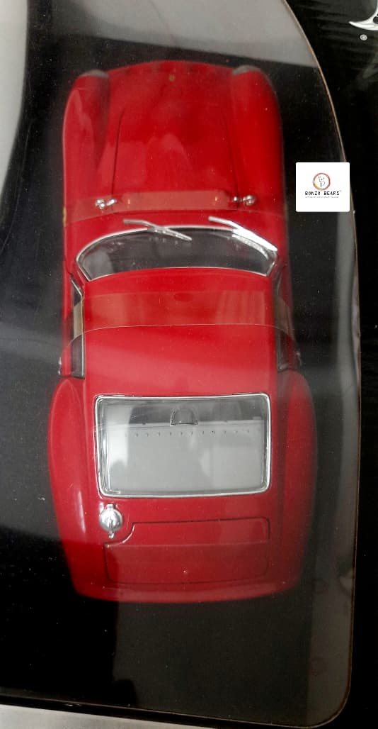 Rare - Mint - 1/18 Ferrari 250 GTO 2002 release- Sealed Box