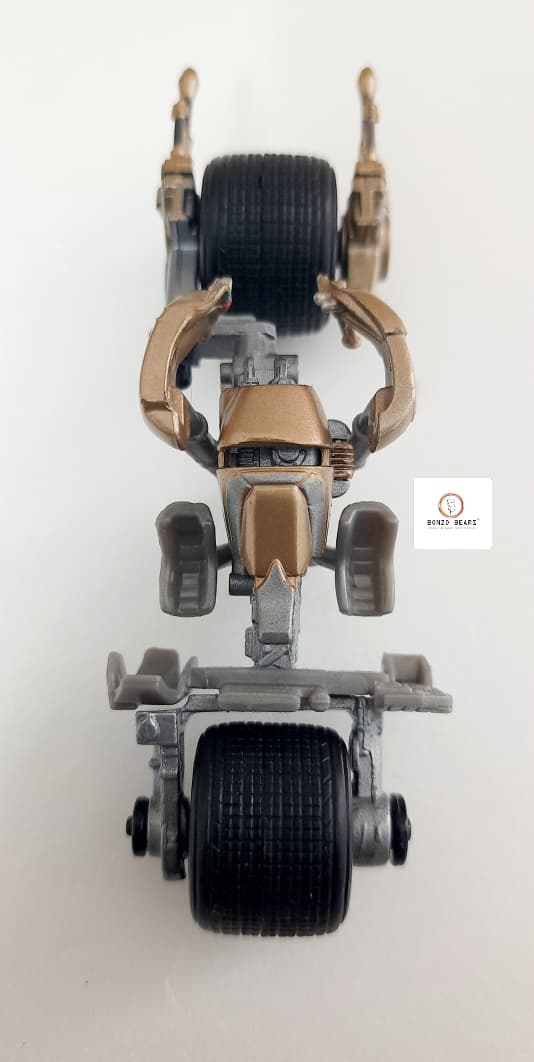 Mattel Hot Wheels The Dark Knight Bat-Pod 1:50 - Uncarded