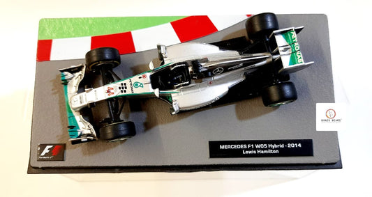 1/43 Mercedes-Benz F1 W05 Hybrid driven by Lewis Hamilton in 2014 | Panini - Formula 1 Car Collection