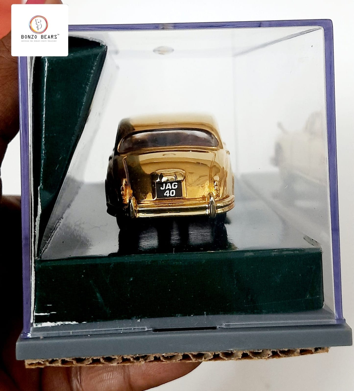 Limited Edition  numbered GOLD PLATED 40th Anniversary Edition - Corgi 1/43 Jaguar MKII-- 1997 Release