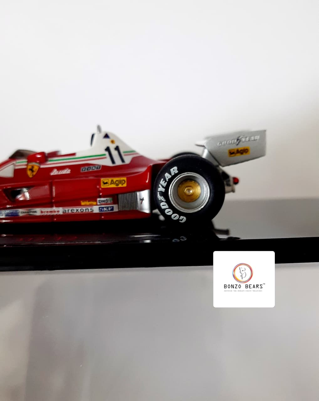 Exclusive Limited Edition (1of 10000) Ferrari 312 T2 - Hot Wheels Collector Elite - 1/43 - 2008 Release