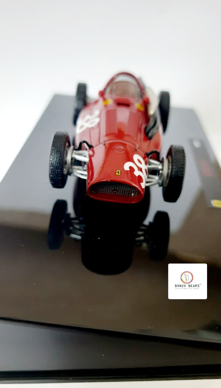 Limited Edition 1 of 10000 1/43 Ferrari 553 F1 #38 Mike Hawthorn - Hot Wheels | Bonzo Bears