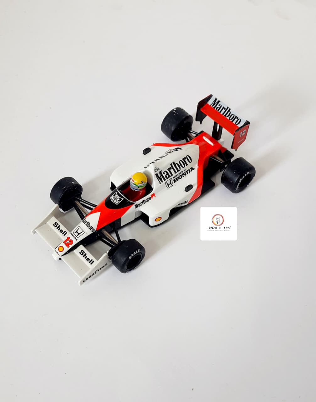 Rare Marlbobro McLaren Onyx Highly Detailed 1:43 - 1988 McLaren Honda MP4/4 - Ayrton Senna | Bonzo Bears