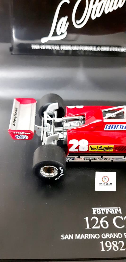 RARE - The Official Ferrari Formula One Collection 1982 1:43 Hot Wheels 'La Storia' Ferrari 126 C2 F1 #28 with Original Flyer