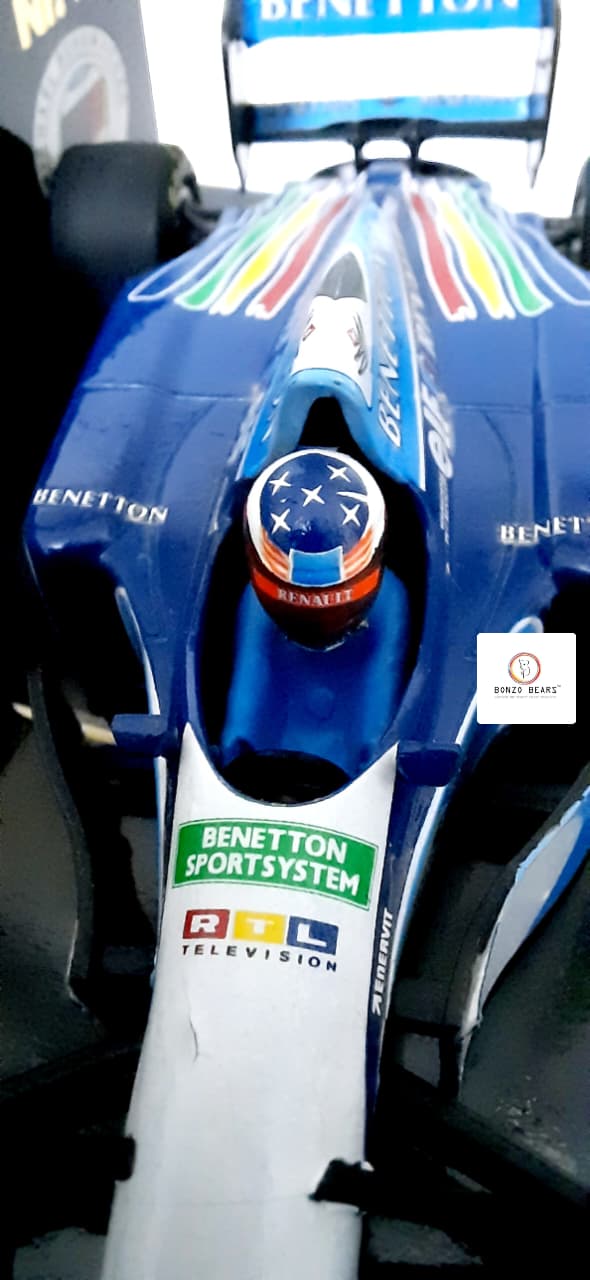 Mini Champs 1:43 1995 Benetton Renault B194/B195 "Michael Schumacher Collection" | Bonzo Bears