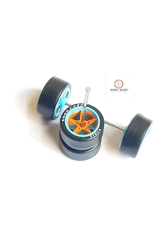 Rubber Tyre - 10mm Blue Rim, Orange Star 5 Spoke Goodyear Eagle - 25mm Axle Cv1