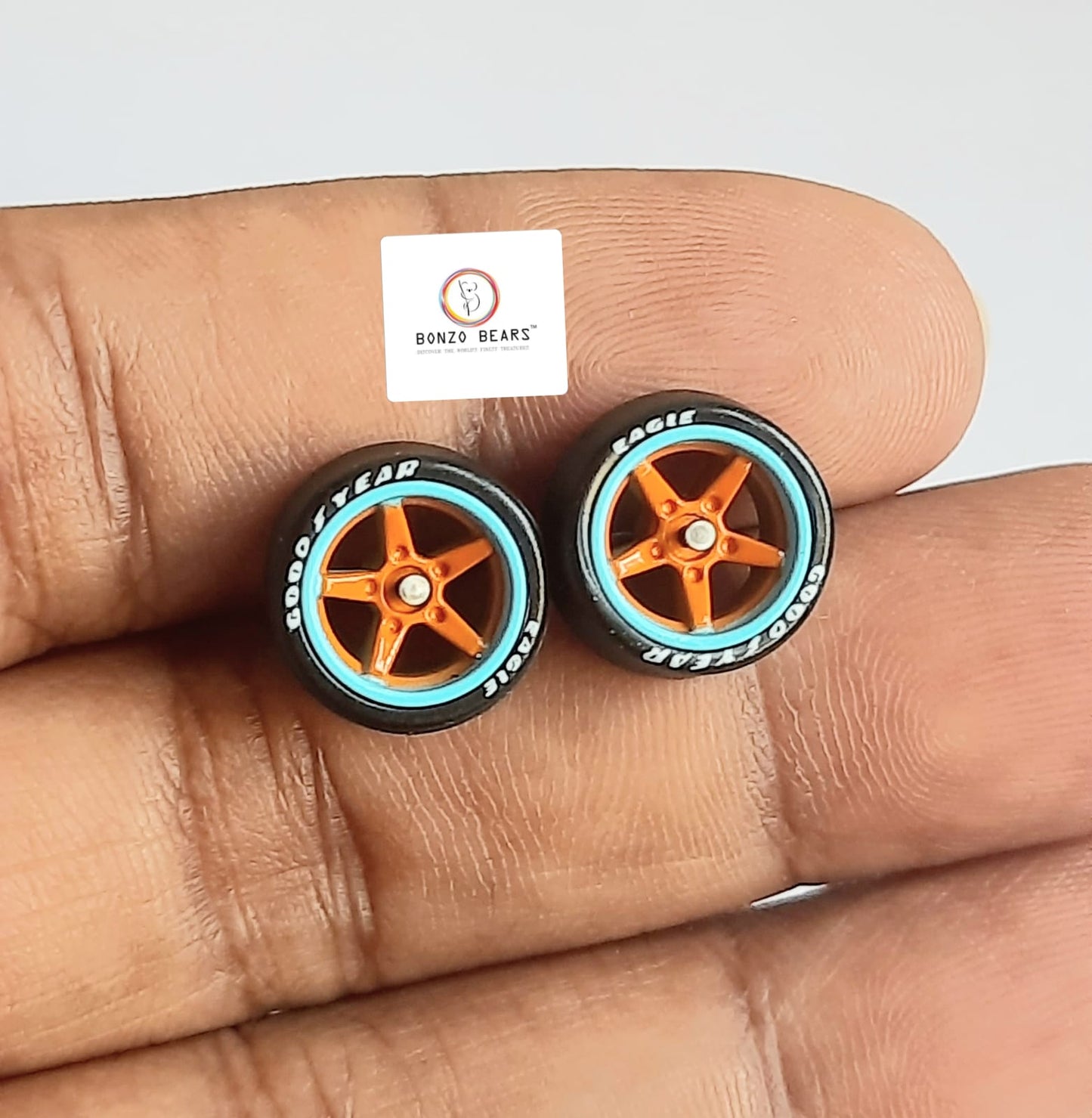 Rubber Tyre - 10mm Blue Rim, Orange Star 5 Spoke Goodyear Eagle - 25mm Axle Cv1