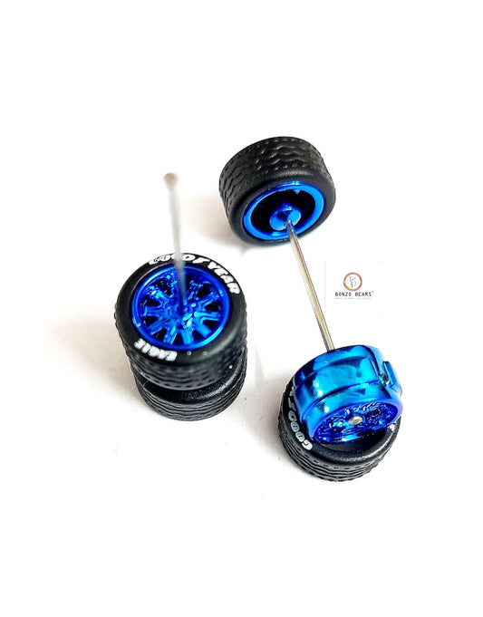 Rubber Tyre - 10mm Blue Rim 10 spoke with Goodyear Eagle, 28mm Axle Cv2