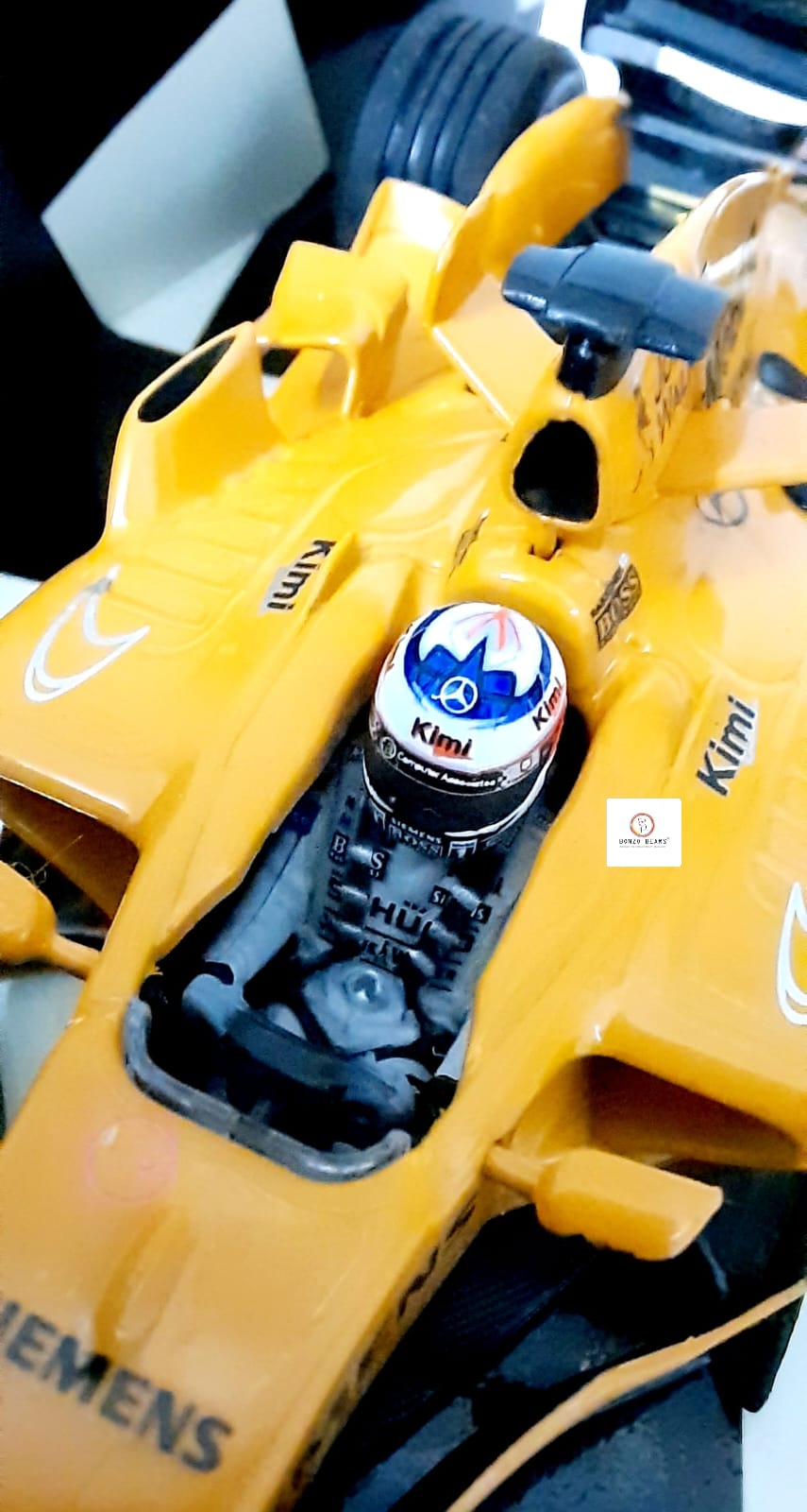 Limited edition - Rare Minichamps - 1/43  McLaren Mercedes MP4-21 - Kimi Räikkönen "Interim Livery" 2006 (Papaya Orange Testing Livery)