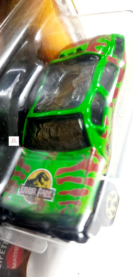 '93 Ford Explorer #4 - with Broken Glass Model (2022 Released) - Matchbox Jurassic World | Bonzo Bears Jurassic Box