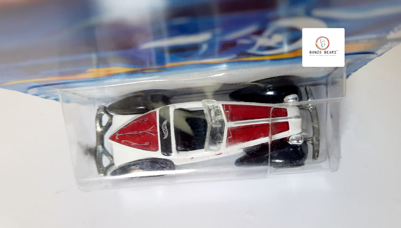Auburn 852 -  (2000 Released) Collector no. 116 - Hot Wheels | Bonzo Bears PB47