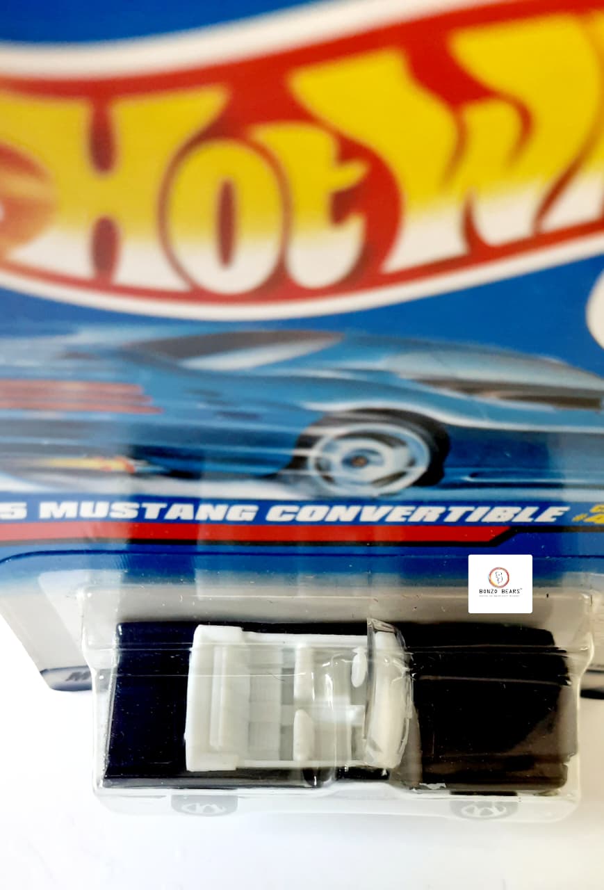 '65 Mustang Convertible (1997 Released) - Hot Wheels | Bonzo Bears PB36