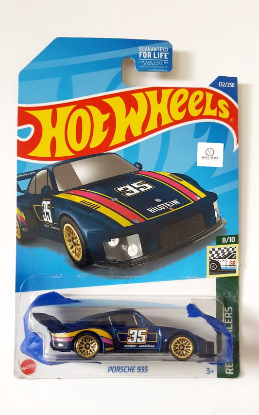 Porsche 935 (2022 Released) - Hot Wheels | Bonzo Bears PB39