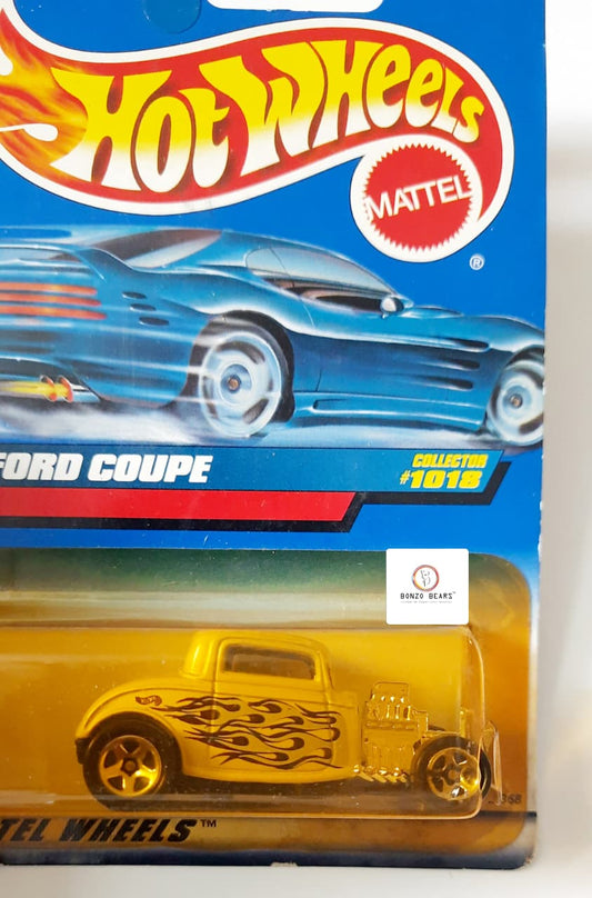 '32 Ford Coupe - White Art (1998 Released) - Hot Wheels | Bonzo Bears PB45