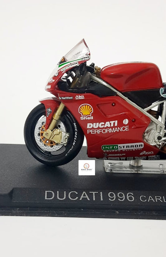 No1 1999 World Superbike Season -  1:24 Ducati 996 #1 raced by Carl Fogarty