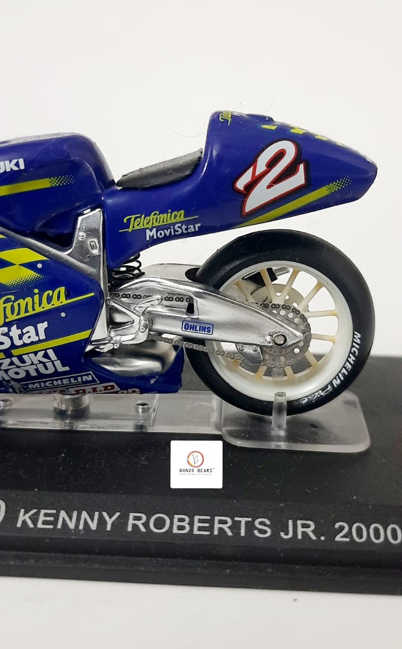 Ixo Suzuki RGV500 raced by Kenny Roberts Jr. 2000 - 1:24