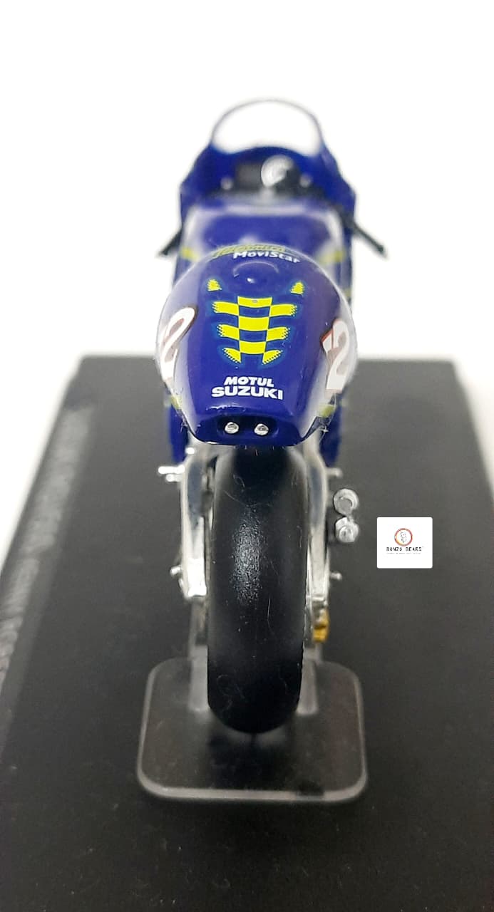 Ixo Suzuki RGV500 raced by Kenny Roberts Jr. 2000 - 1:24