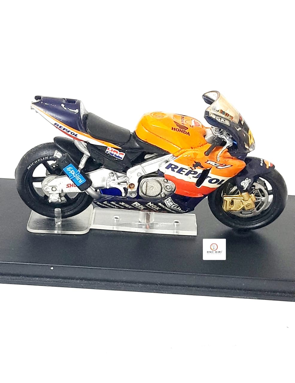 Ixo 2002 Valentino Rossi's Honda RC211V - 1:24