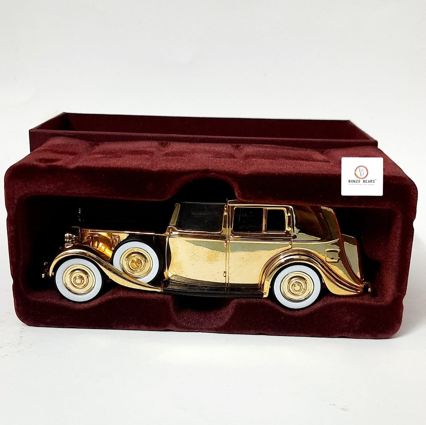 EXCLUSIVE Limited Edition (5000Pcs) - Corgi 1/43 Scale 1937 Rolls Royce Sedance DeVille 24 Carat Gold Plated - with Original Box