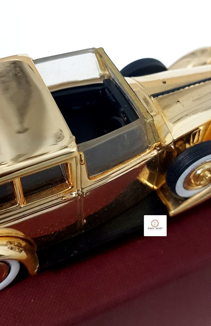 EXCLUSIVE Limited Edition (5000Pcs) - Corgi 1/43 Scale 1937 Rolls Royce Sedance DeVille 24 Carat Gold Plated - with Original Box