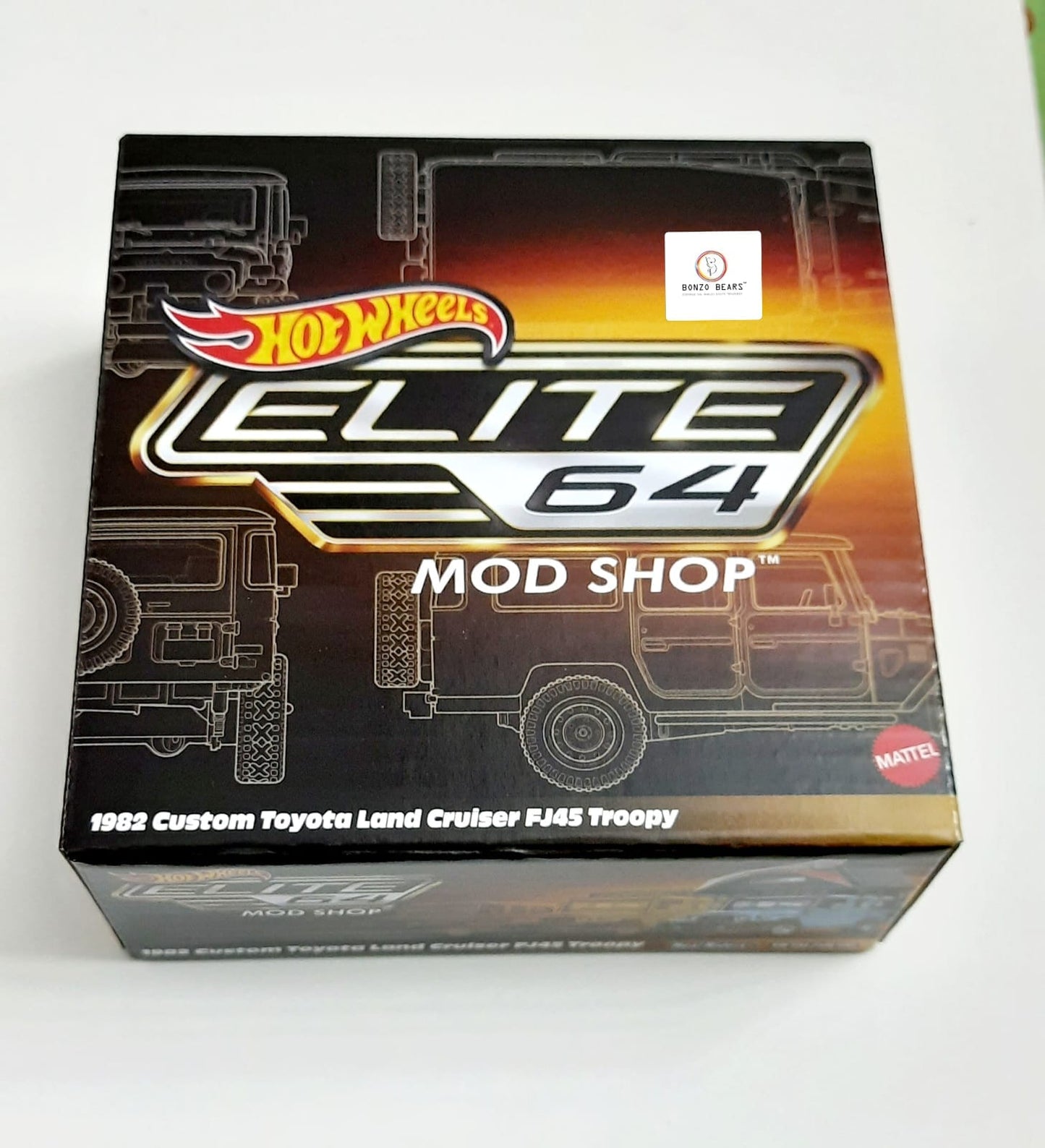Hot Wheels Elite 64 Mod Shop 1982 Custom Toyota Land Cruiser FJ45 Troopy | Bonzo Bears