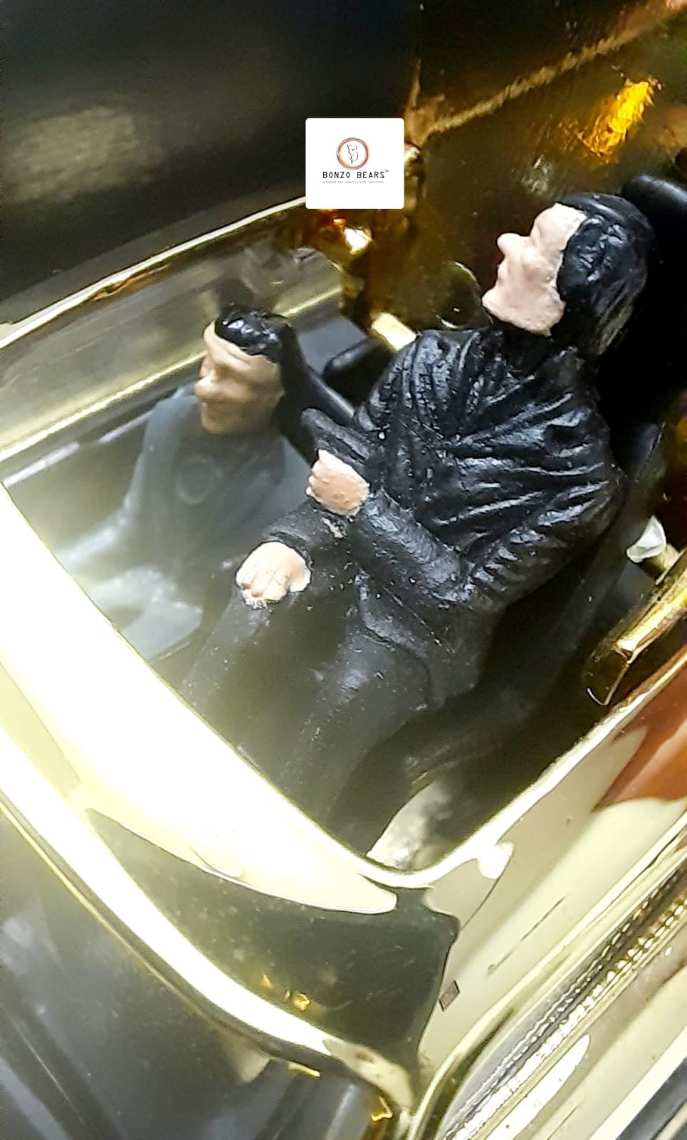 Rare Limited Edition (1/12000) 24k- Gold Plated - CORGI & Bond 40th Anniversary Edition - Aston Martin DB5 007 Bond Car 1/36 - Near Mint with fully functioning keys