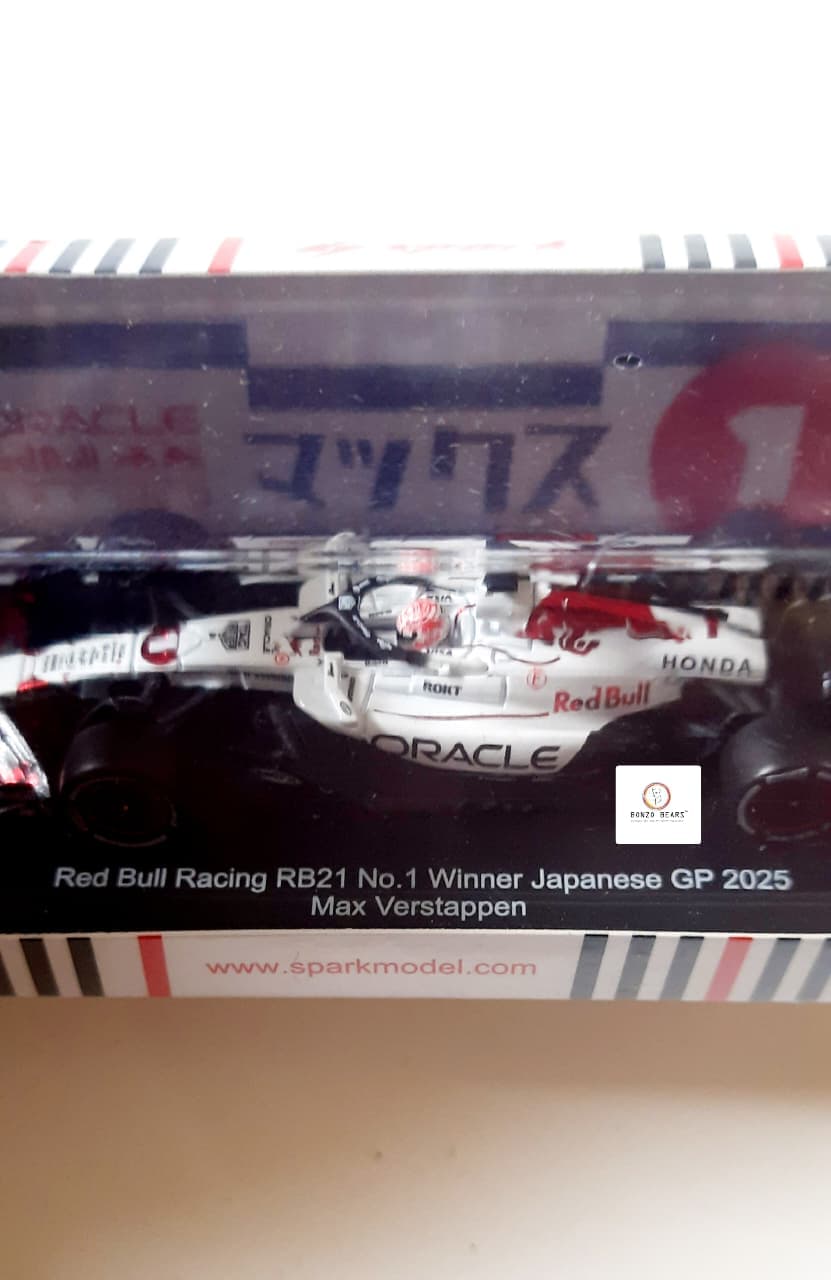 Spark Oracle Red Bull Racing RB21 No.1 Winner Japanese GP 2025 Max Verstappen 1:64 | Bonzo Bears