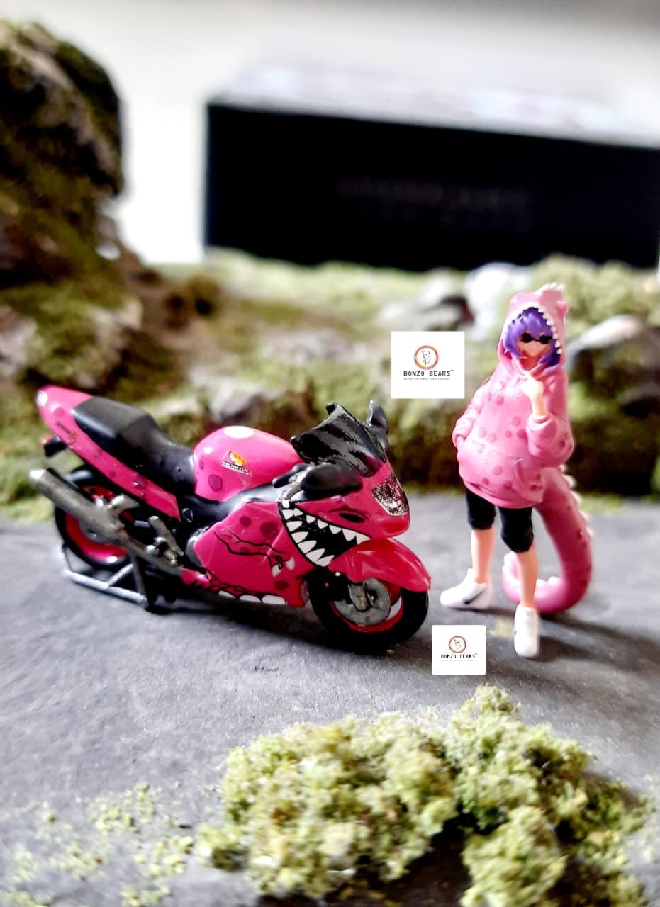 Roxy Themed Honda CBR 1100 XX Pink Bike with Girl Figure (Resin) | Bonzo Bears